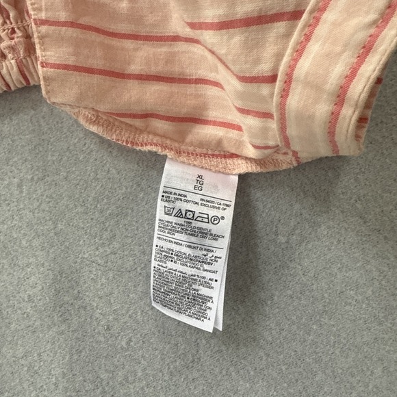 Old Navy Bralette Top Women's XL Cross-Front Poplin Smocked Striped Pink NEW - Picture 9 of 10